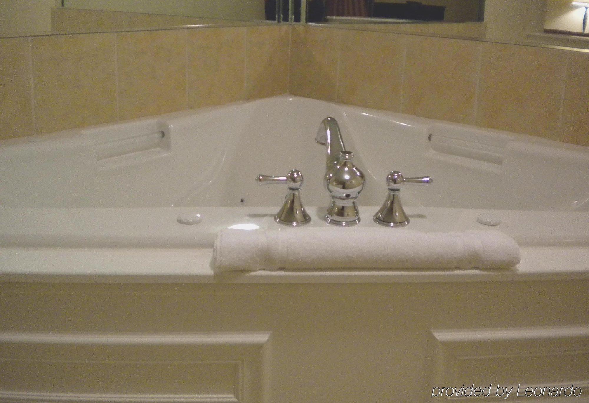 Intown Suites Extended Stay Tuscaloosa, Al Bilik gambar