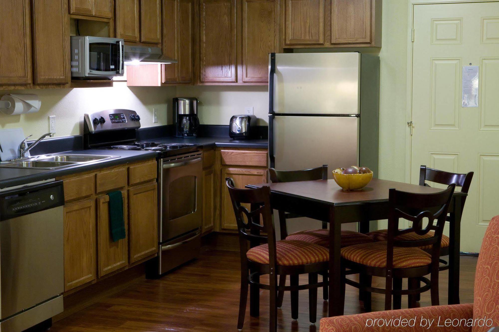 Intown Suites Extended Stay Tuscaloosa, Al Restoran gambar